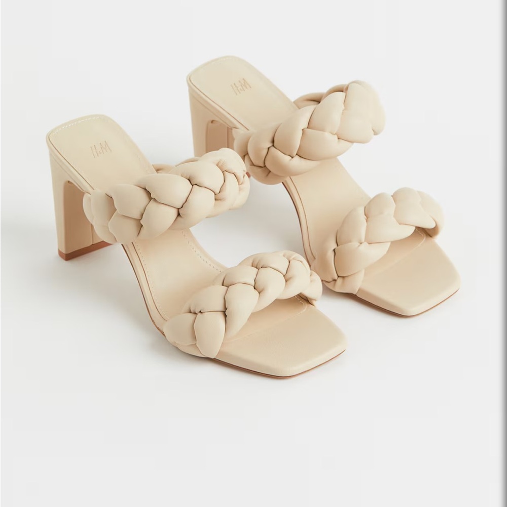 Tan Braided Beige Chunky Heel - Size 8